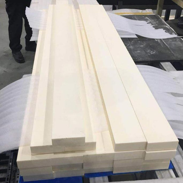 99.7% alumina ceramic plate