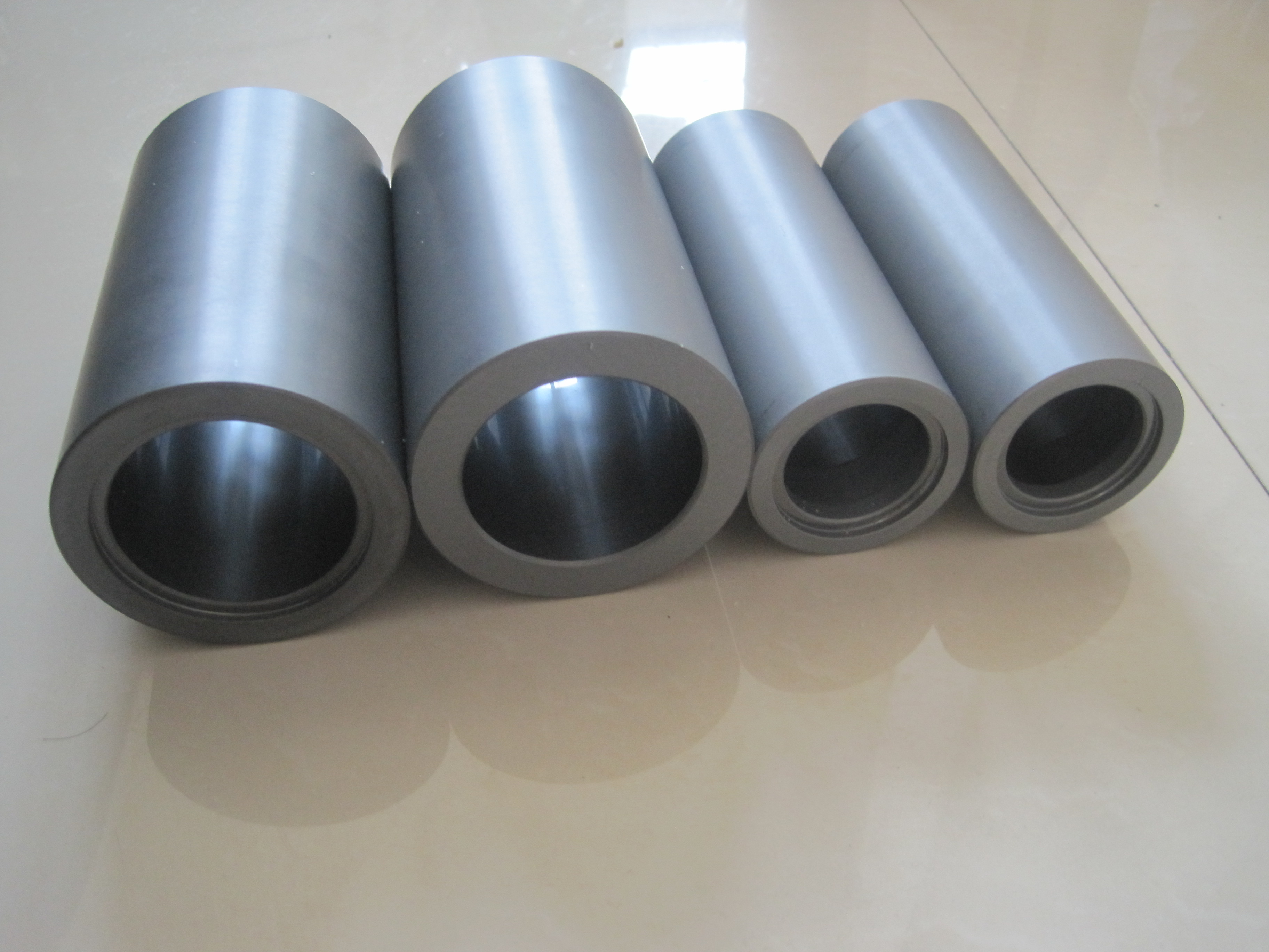Tight Tolerance Silicon Carbide SSIC Bearing Bushing
